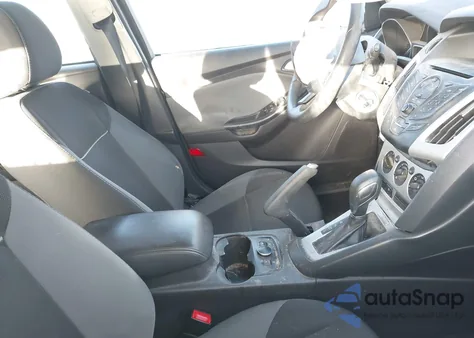 2014 Ford Focus Se from USA, damaged, VIN 1FADP3K2XEL211456